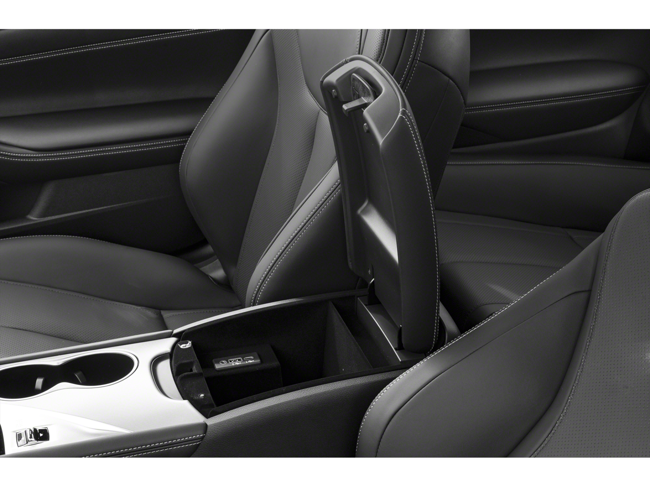 2022 INFINITI Q60 LUXE