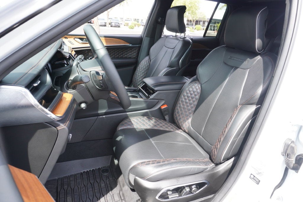 2024 Jeep Grand Cherokee Summit Reserve