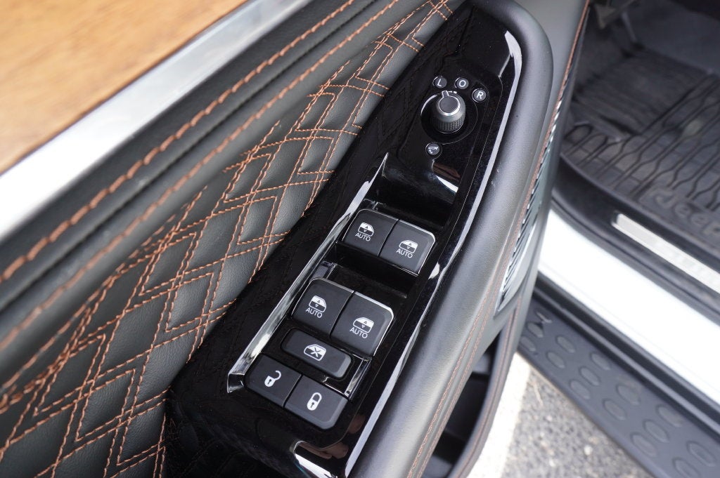 2024 Jeep Grand Cherokee Summit Reserve