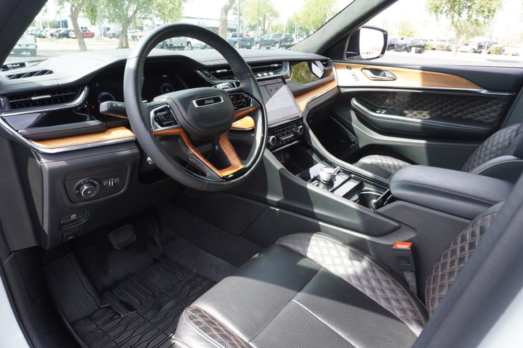 2024 Jeep Grand Cherokee Summit Reserve