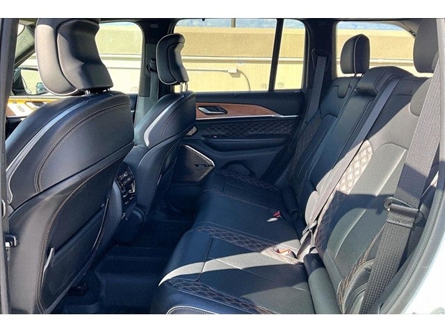 2024 Jeep Grand Cherokee Summit Reserve