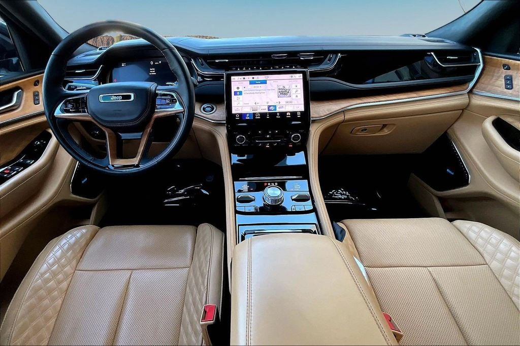 2022 Jeep Grand Cherokee Summit Reserve