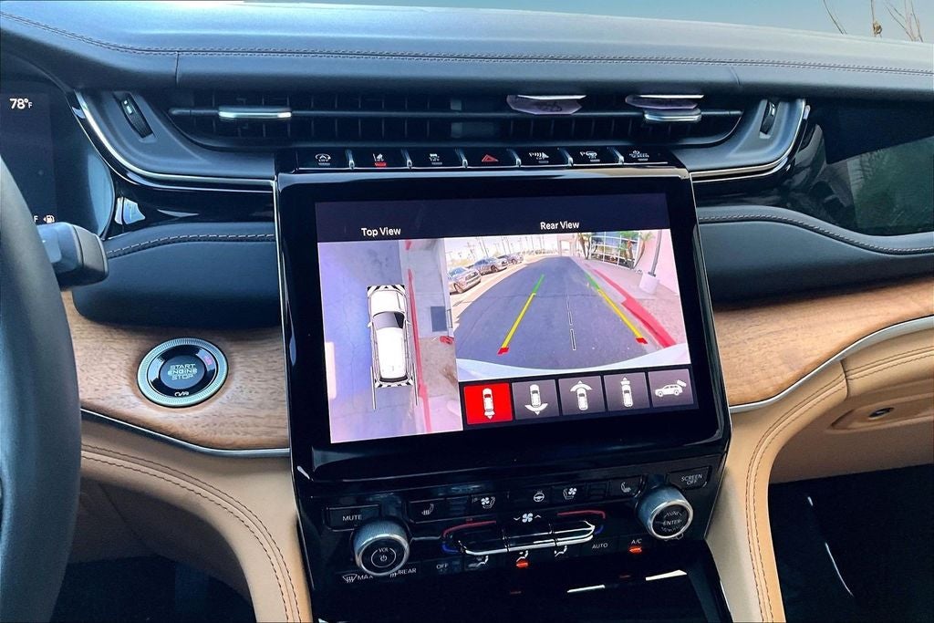 2022 Jeep Grand Cherokee Summit Reserve