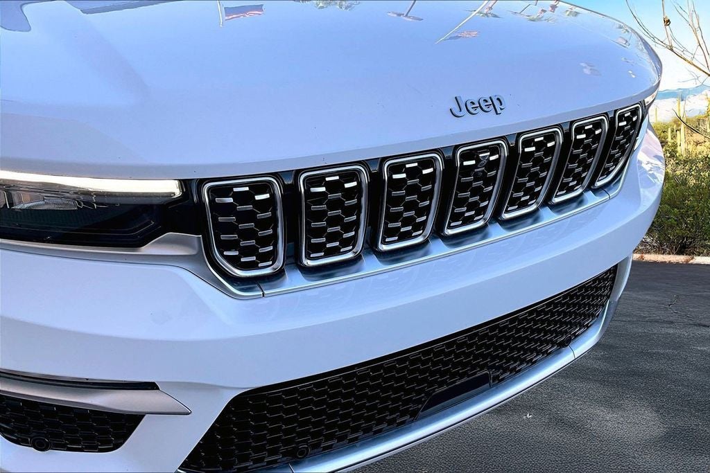 2022 Jeep Grand Cherokee Summit Reserve