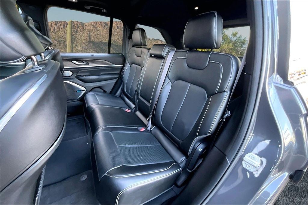 2023 Jeep Grand Cherokee Overland 4xe