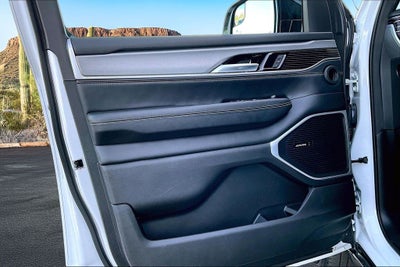 2025 Jeep Wagoneer L Series II