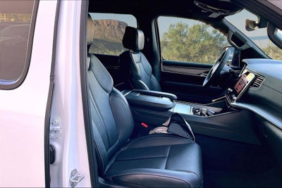 2025 Jeep Wagoneer L Series II