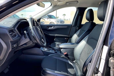 2025 Ford Escape Plug-In Hybrid Base