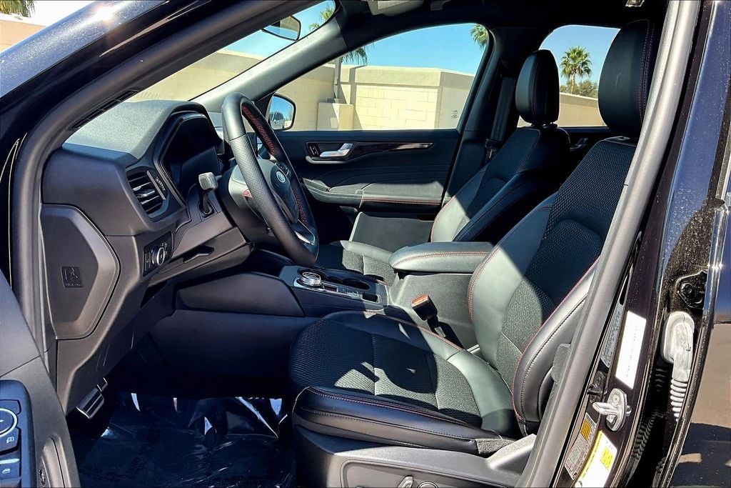 2024 Ford Escape ST-Line Select