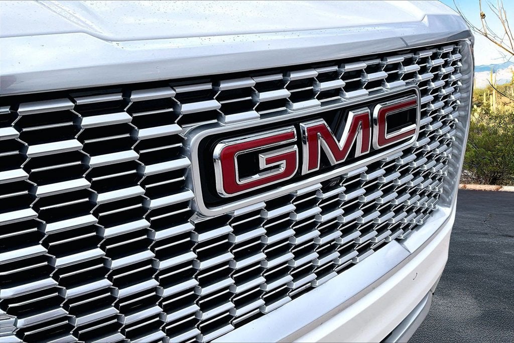 2024 GMC Yukon XL Denali