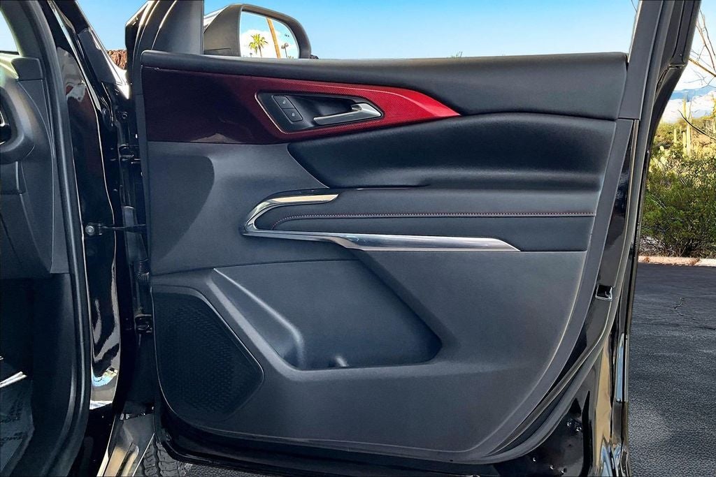 2025 Chevrolet Traverse Z71