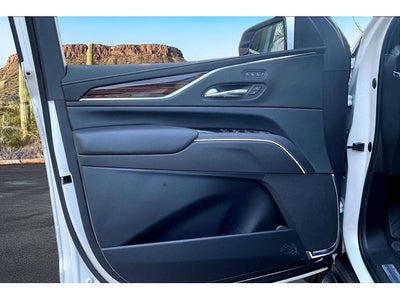 2022 Cadillac Escalade Premium Luxury