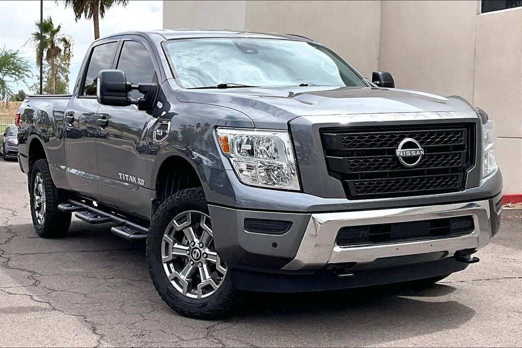 2023 Nissan Titan XD SV