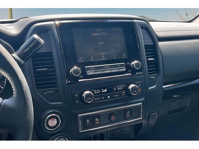 2023 Nissan Titan XD SV