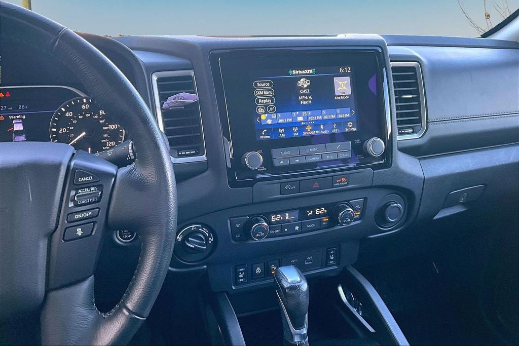 2024 Nissan Frontier SV