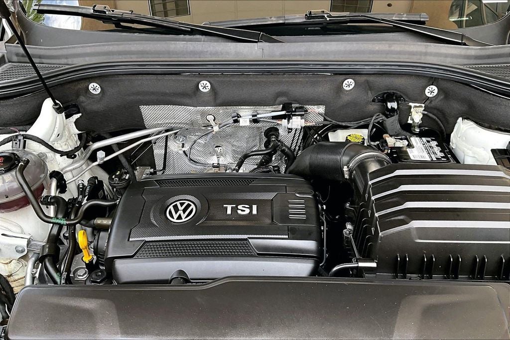 2020 Volkswagen Atlas Cross Sport 2.0T SE w/Technology
