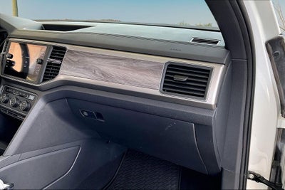 2020 Volkswagen Atlas Cross Sport 2.0T SE w/Technology