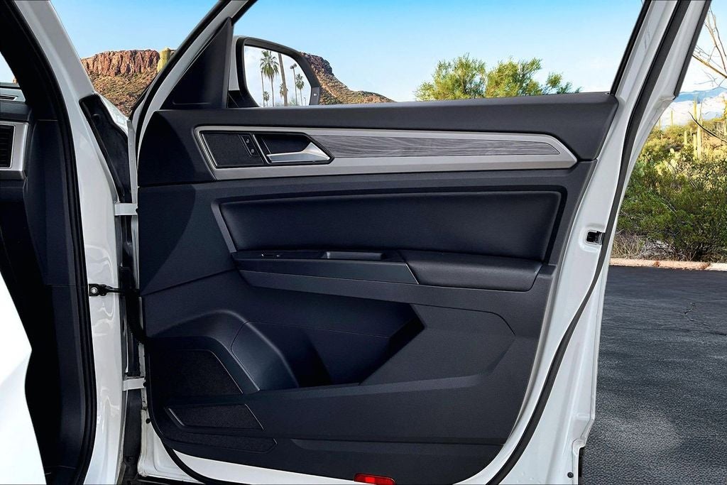 2020 Volkswagen Atlas Cross Sport 2.0T SE w/Technology