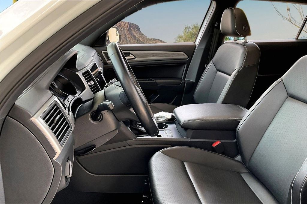 2020 Volkswagen Atlas Cross Sport 2.0T SE w/Technology
