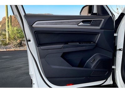 2020 Volkswagen Atlas Cross Sport 2.0T SE w/Technology