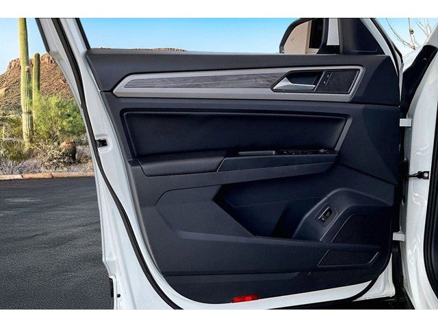 2020 Volkswagen Atlas Cross Sport 2.0T SE w/Technology