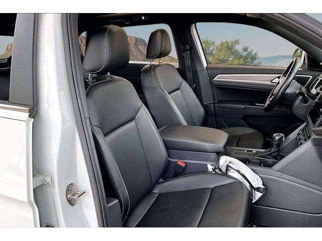 2020 Volkswagen Atlas Cross Sport 2.0T SE w/Technology