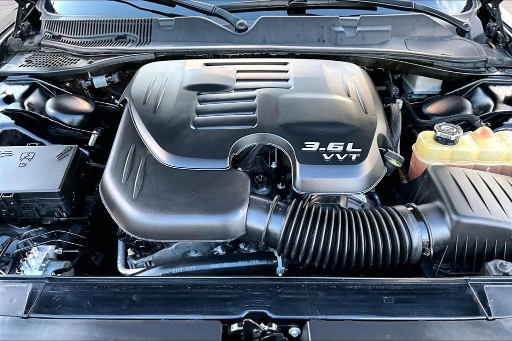 2021 Dodge Challenger SXT