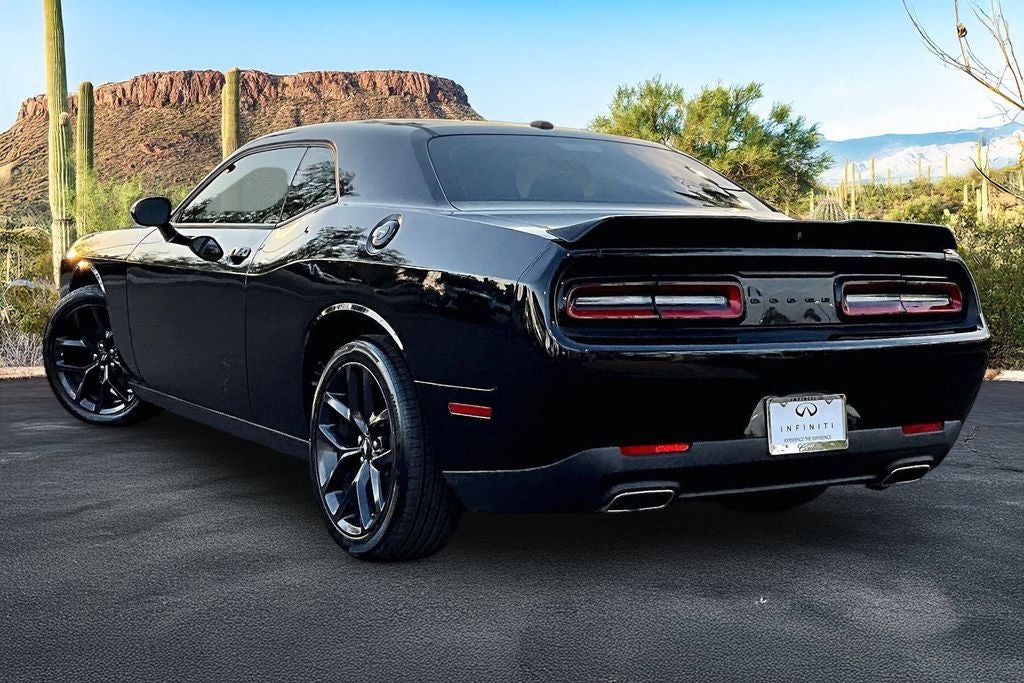 2021 Dodge Challenger SXT