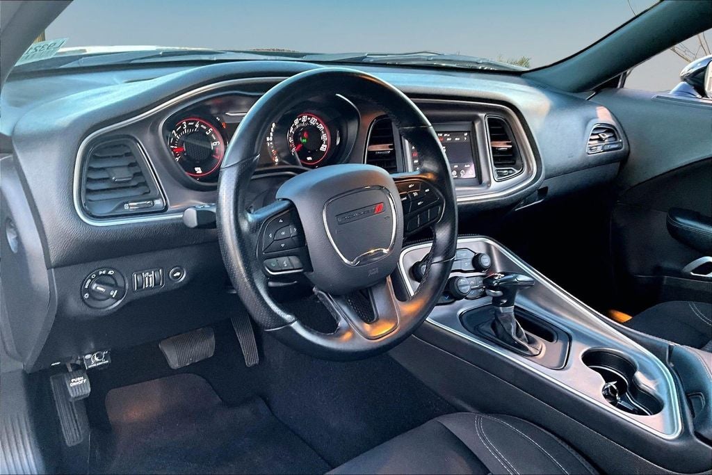 2021 Dodge Challenger SXT