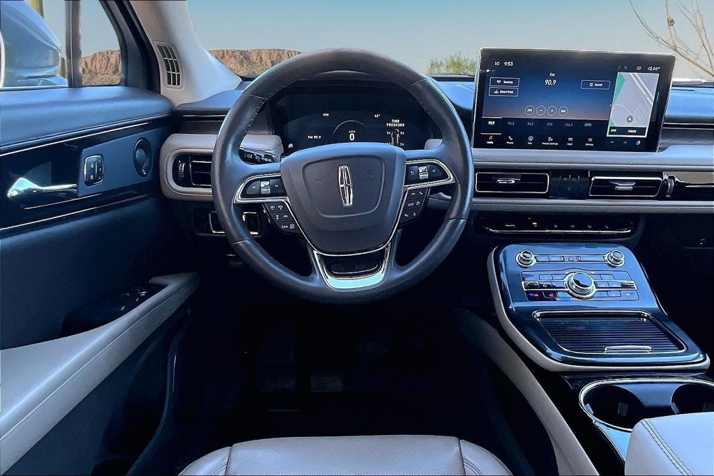 2021 Lincoln Nautilus Reserve