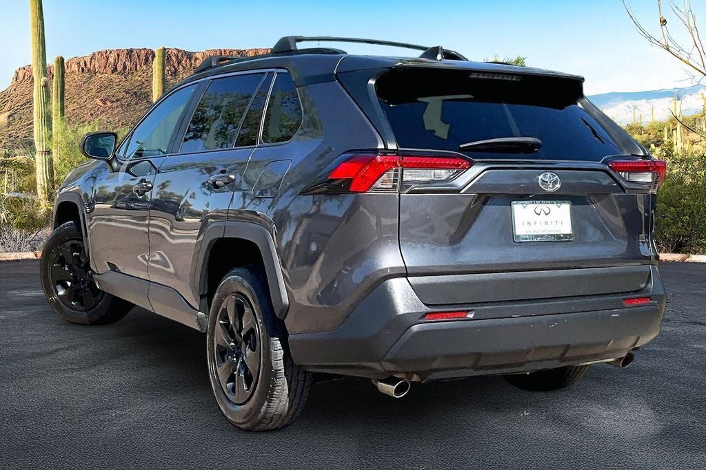 2021 Toyota RAV4 LE