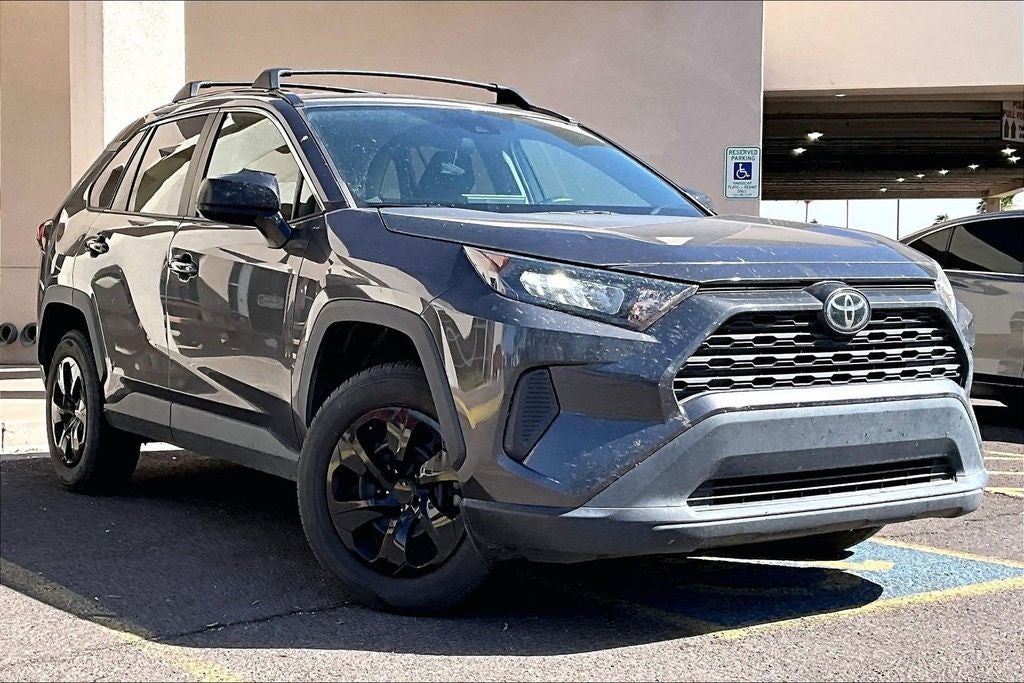 2021 Toyota RAV4 LE
