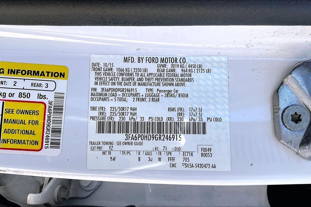 2016 Ford Fusion SE