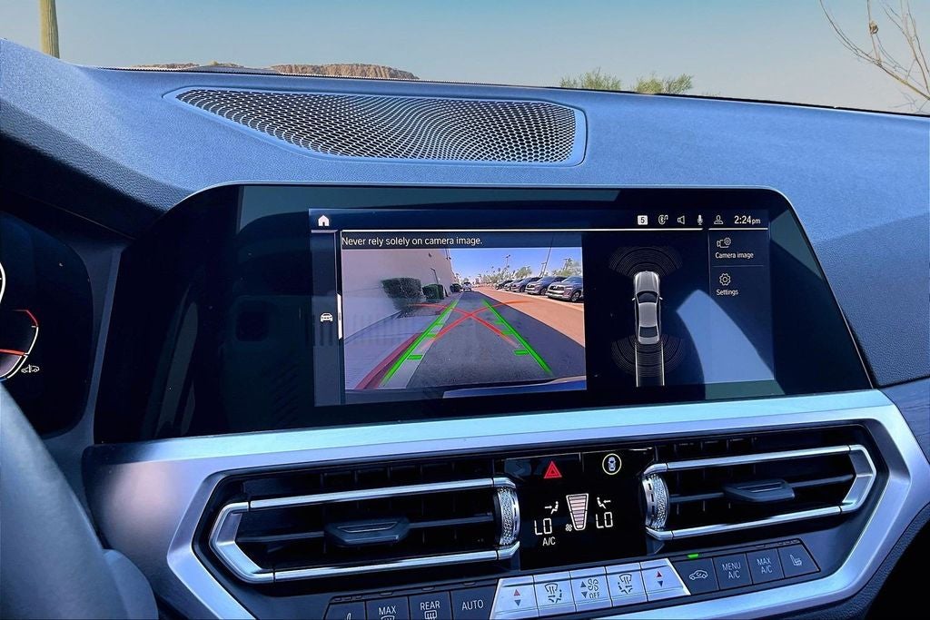 2022 BMW 3 Series 330i