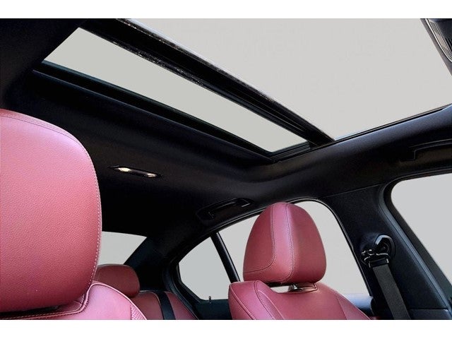 2022 BMW 3 Series 330i