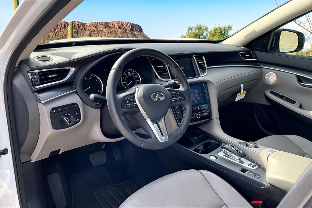 2025 INFINITI QX50 LUXE AWD