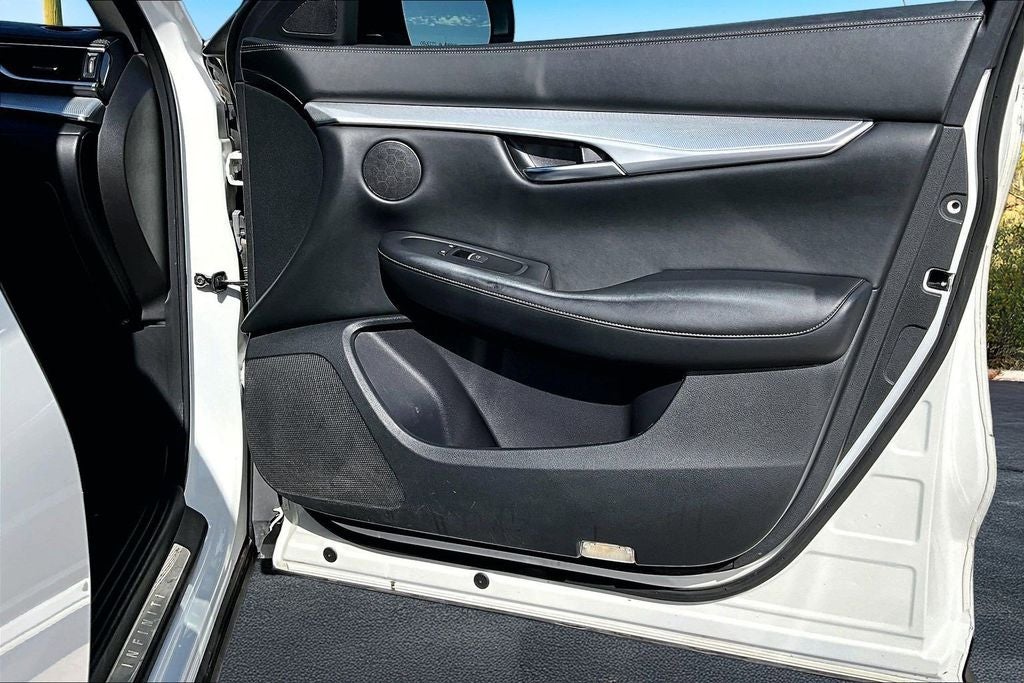 2020 INFINITI QX50 LUXE