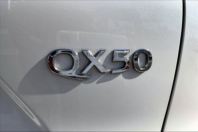 2020 INFINITI QX50 LUXE