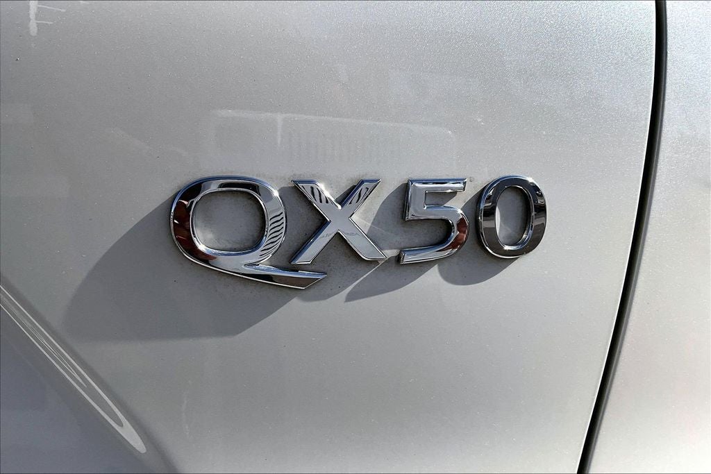 2020 INFINITI QX50 LUXE