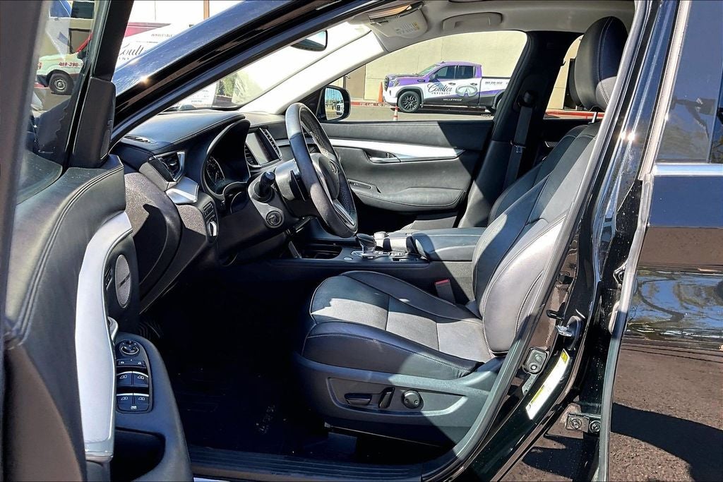 2019 INFINITI QX50 ESSENTIAL