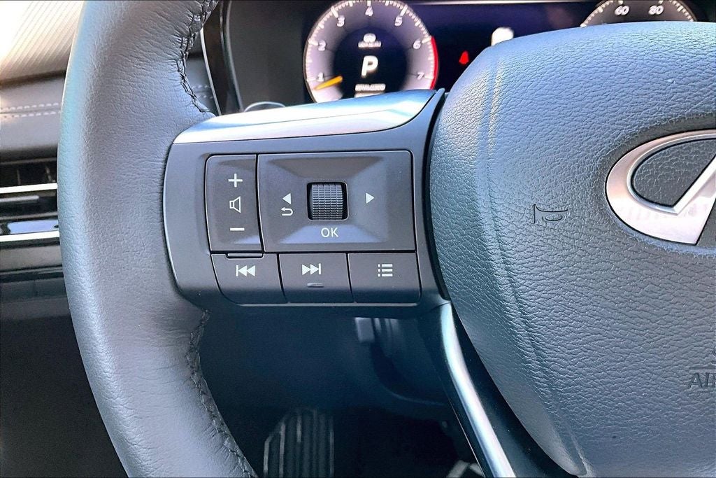 2025 INFINITI QX60 Luxe FWD