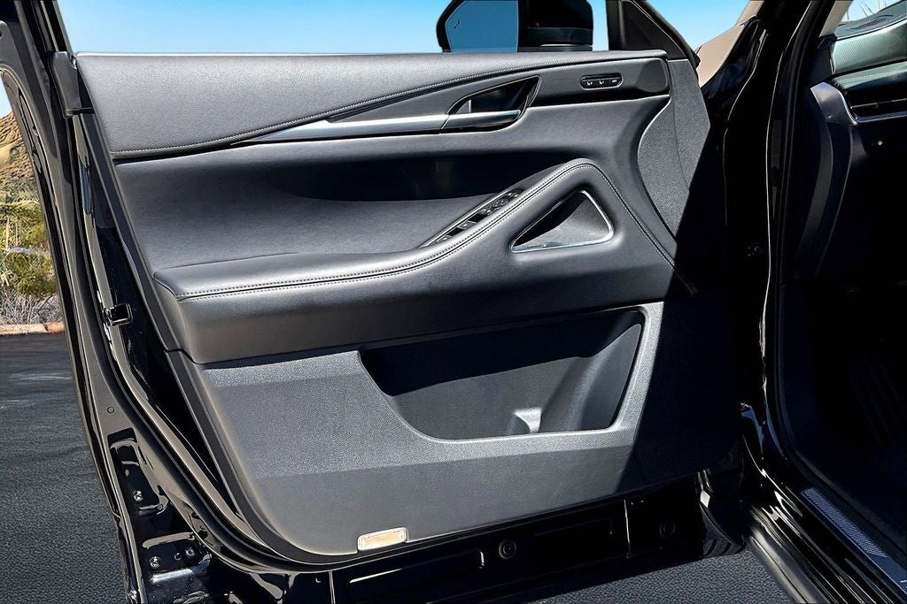 2025 INFINITI QX60 Luxe FWD