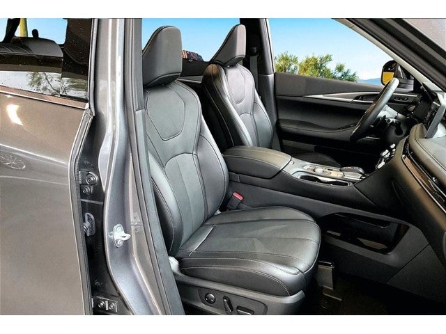 2025 INFINITI QX60 Luxe FWD