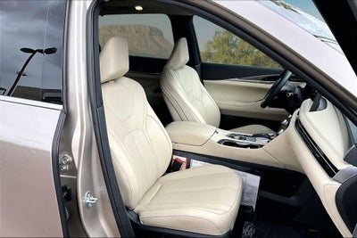 2025 INFINITI QX60 Luxe FWD