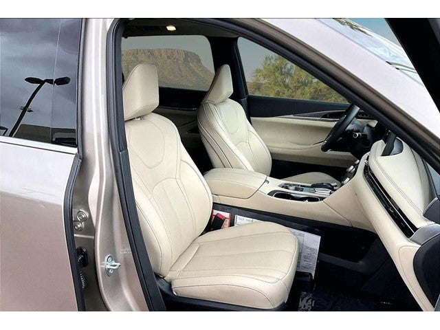 2025 INFINITI QX60 Luxe FWD