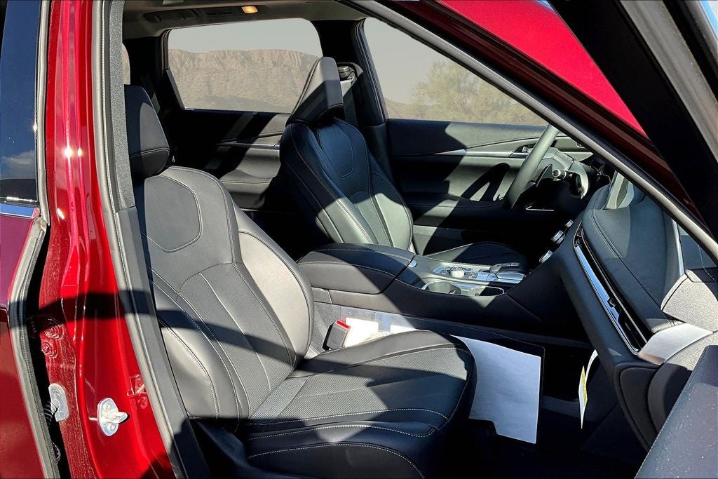 2025 INFINITI QX60 Luxe AWD