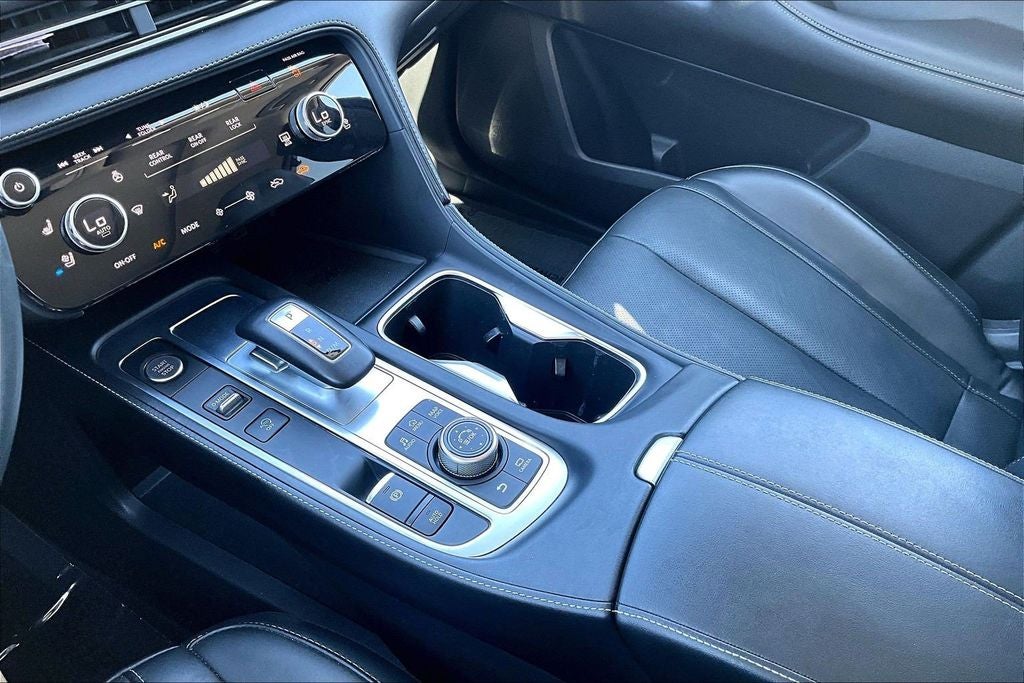 2023 INFINITI QX60 LUXE FWD