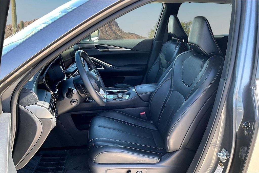 2023 INFINITI QX60 LUXE FWD