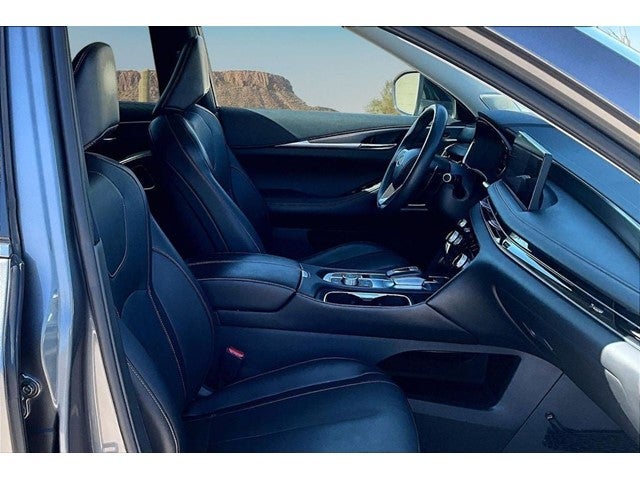 2023 INFINITI QX60 LUXE FWD