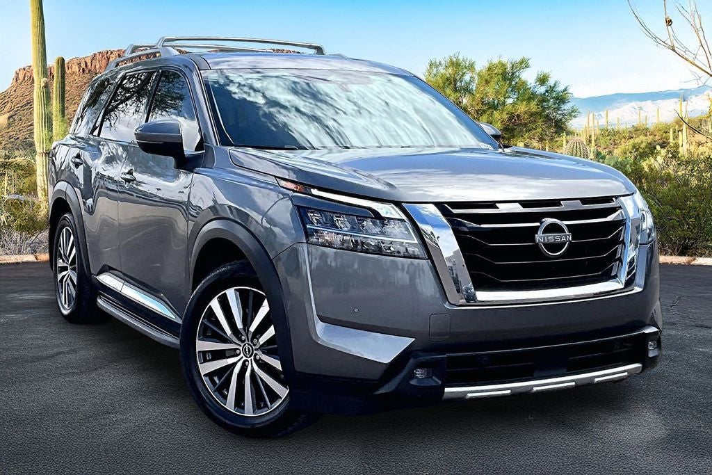 2022 Nissan Pathfinder Platinum